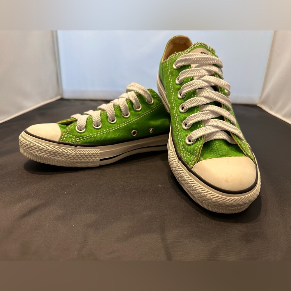 Green All Stars Converse - Men's 5 / Women's 7